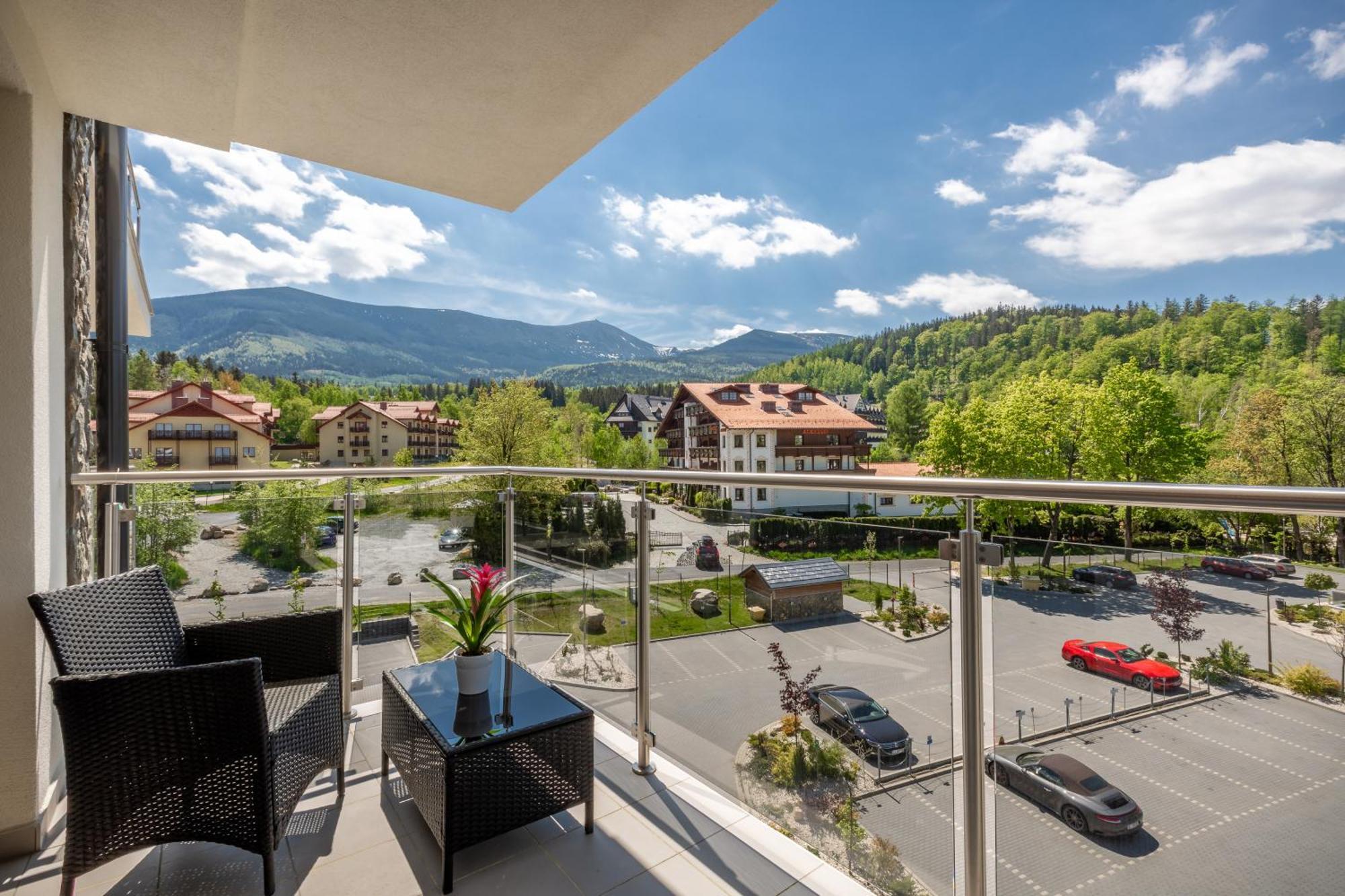 Apartamenty Bluesky - Ogrodnicza 7 I 9 - Z Widokiem Na Gory, W Zielonej Okolicy, Blisko Centrum I Atrakcji Karpacza Camera foto